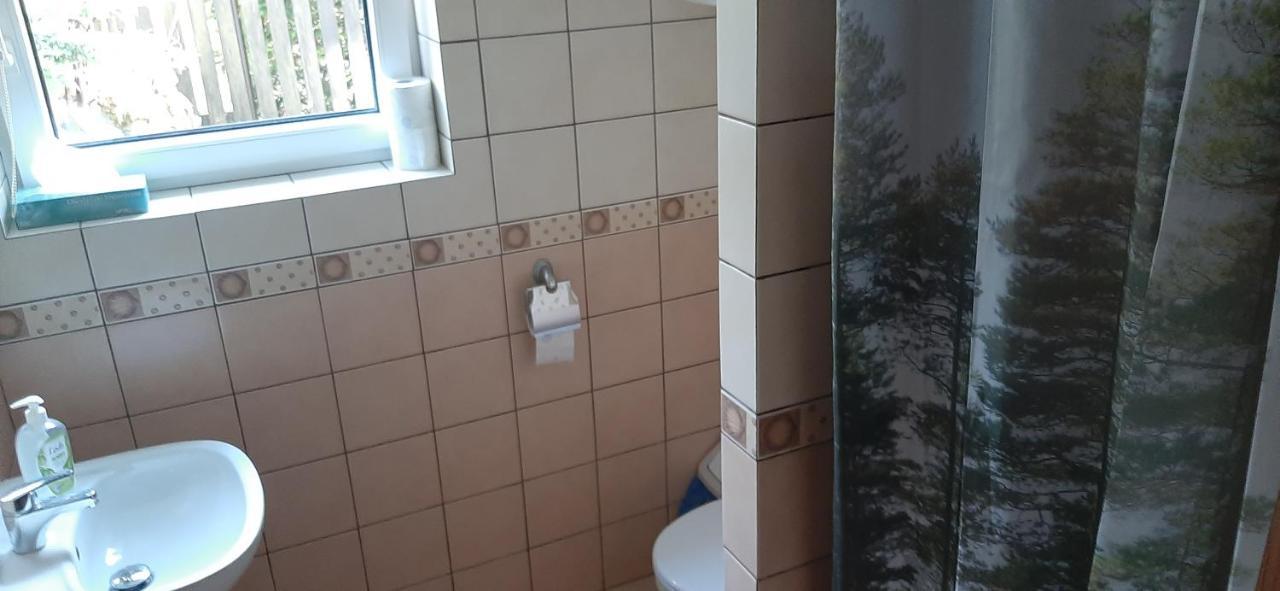 Pokoje Herta - Domek Letniskowy Stawiguda Buitenkant foto